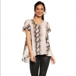 NWT Buddy Love Avril White Sands Snakeskin Top